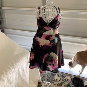 Flowered strappy a-line dress